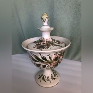 Decorative compote